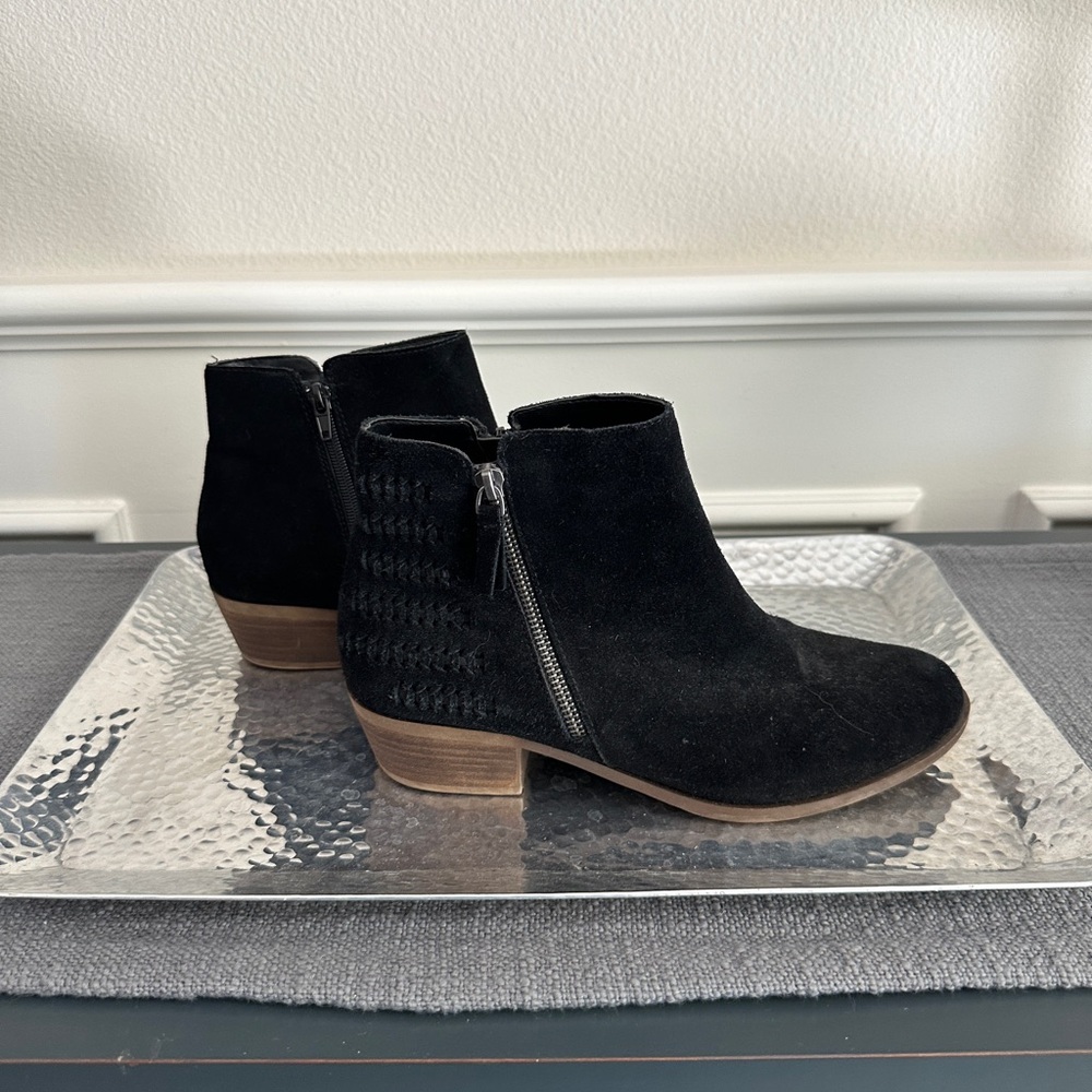 Kensie Black Suede Leather Ankle Boots Granger boots Zip Braided Back low heel